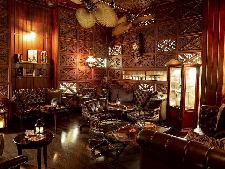 CIGAR LOUNGE IN BANGKOK